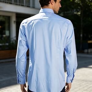 Chemise habillée homme bleu clair de qualité supérieure, mélange coton et polyester, manches longues, coupe ajustée, formelle, pour le bureau, infroissable, entretien facile - Product Image 3