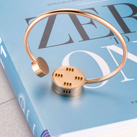 Bracelets inspirés Cadeaux D'obtention Du Diplôme L'amitié Arômes Huile Diffuseur De Parfum Médaillon Bracelets couleur or rose