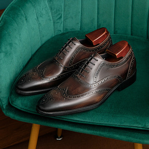 Chaussures pour hommes en cuir d'affaires de style actuel, bout rond, fabriquées à la main, imperméables, pour les occasions formelles de mariage - Product Image 6