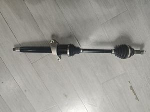 Réponse en temps opportun Auto pièces <span class=keywords><strong>de</strong></span> voiture essieu <span class=keywords><strong>arbre</strong></span> <span class=keywords><strong>de</strong></span> <span class=keywords><strong>Transmission</strong></span> Cv Joint pour <span class=keywords><strong>BMW</strong></span> E36 E46 E30 F10 GT F07 G38 <span class=keywords><strong>arbre</strong></span> d'entraînement - Product Image 4