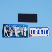 Plaque d'immatriculation de voiture rectangulaire avec lettres en relief 3D