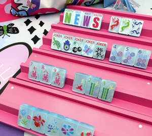 Tuiles <span class=keywords><strong>de</strong></span> Mahjong LUCKY CHARMS <span class=keywords><strong>de</strong></span> Haute Qualité, Personnalisées, Luxe, Gravées en Acrylique, 160 Tuiles <span class=keywords><strong>de</strong></span> Mahjong American Pop Divas - Product Image 5