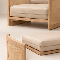 Ensemble de canapé et table basse d'extérieur en rotin avec structure en teck imperméable, mobilier de jardin moderne et de loisirs pour hôtels et villas