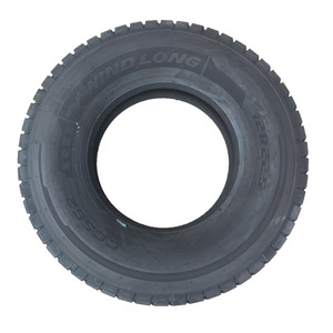 <span class=keywords><strong>Pneu</strong></span> de camion <span class=keywords><strong>semi</strong></span>-<span class=keywords><strong>remorque</strong></span> en vente chaude 12r22.5 Haute résistance à l'usure 300 000 km <span class=keywords><strong>Pneu</strong></span> sous vide - Product Image 3