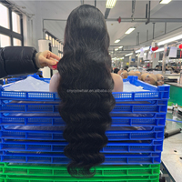 Perruques en gros vietnamiennes sans colle avec dentelle frontale HD pour femmes noires, perruques de cheveux humains ondulés alignés avec les cuticules