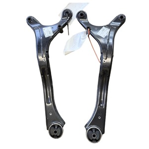 Bras de suspension Chevrolet Yukon 84591014 84591015 arrière inférieur pour remplacement et réparation - Product Image 1
