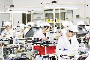 Nastro a Nastro Aimo Nero su Bianco 9 mm Tze-221 per Stampanti <span class=keywords><strong>Brother</strong></span> - Product Image 5