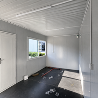 Maison conteneur préfabriquée personnalisée de 20 pieds ou 40 pieds, ignifuge, avec panneaux sandwich en laine de roche, pour dortoir modulaire de chantier