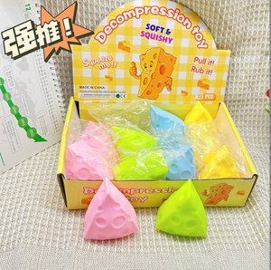 Juguete Sensorial de Queso, Miniatura Antiestrés y Bola de Queso, Novedoso Squishy de Pastel de Queso para Niños y Niñas - Product Image 5