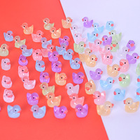 KI huiyuan Mignon mini canard lumineux de dessin animé, animal transparent tridimensionnel, accessoire de bijoux en résine pour artisanat DIY