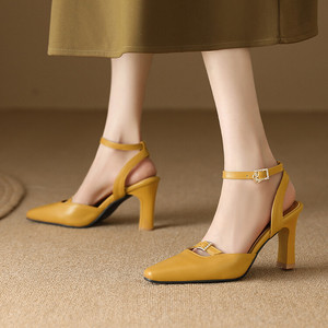 Sandali con <span class=keywords><strong>tacco</strong></span> Xuanhui in pelle nera opaca da <span class=keywords><strong>donna</strong></span>, <span class=keywords><strong>a</strong></span> punta, con <span class=keywords><strong>tacco</strong></span> largo <span class=keywords><strong>a</strong></span> blocco da 8,5 cm, cinturino alla caviglia e doppia fibbia, <span class=keywords><strong>scarpe</strong></span> da ufficio - Product Image 4