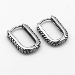 Pendientes de Clip Geométricos Cuadrados y Únicos de Acero de Titanio, Joyería Unisex, Otoño 2024 - Product Image 1