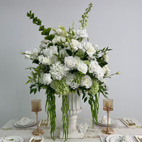 Ensemble d'arrangements floraux modernes en soie artificielle, roses blanches sur piédestal, pour allée, rangée de fleurs au sol, cérémonie de mariage, réception, scène
