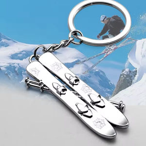 Llavero de metal con diseño de panda para deportes de invierno, juegos de nieve, snowboard, patines de hielo, globo de nieve, colgante de recuerdo - Product Image 1