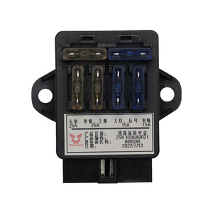 Accessoires Moto Originaux 4306A0021 Boîtier de Fusibles à 8 Broches pour Modification, Bloc de Circuits à 4 Voies - Product Image 2