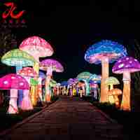 Lanterne animale de conte de fées, installation lumineuse de champignons fantastiques à grande échelle, décoration de lanterne personnalisée pour exposition, parc à thème
