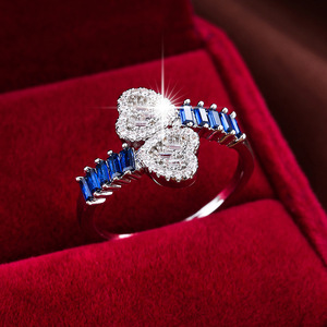 Anillo de Corazón Chapado en Oro de 18K, Resistente al Agua y al Deslustre, de Acero Inoxidable, Marca Fanhua - Product Image 3