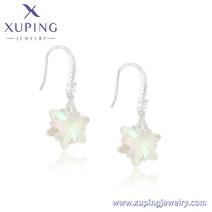 92687 XUPING joyería moda nueva serie de cristal gancho para la oreja moda gran oferta platino plateado color mujeres diario versátil gancho para la oreja - Product Image 3