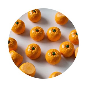 100 Piezas de Mini Figuras de Naranjas Artificiales de Resina, 16*18MM, Adornos Realistas de Fruta de Naranja para Decoración Navideña, del Hogar, Cocina y Fiestas - Product Image 4