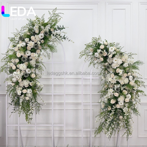 Guirnalda de Flores Artificiales LEDA Greenery White, Arreglos Florales Colgantes para Mesa, Decoración Artificial para Eventos - Product Image 1