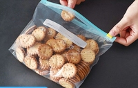 Sac de rangement en plastique à fermeture éclair réutilisable chaud micro-ondable pour réfrigérateur domestique de qualité alimentaire pour stocker les fruits et légumes
