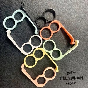 Creative Ring Style Phone Holder Universal Portable Desk Stand For Mobile Phones Plastic Pink Purple Blue Light Green - Product Image 4