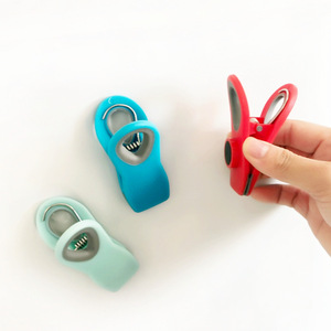 <b>Magnetic</b> Sealing Clips For Food Bags Blue Red Light Green PP <b>Material</b> Multifunctional Refrigerator Magnets Bag Clips - Product Image 2