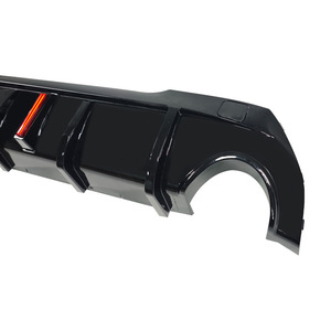 Alerón Trasero Estilo BMW MP con Luz LED, Negro Brillante, Repuesto para Serie 1 F40 2020-2024 - Product Image 4