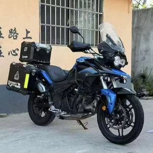 Motocicleta RX3 con Motor de 400cc, 15L de Gran Autonomía, Alimentada por Gasolina - Product Image 1