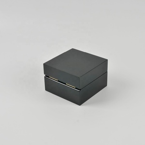 Logotipo personalizado brillo negro laca de madera de un solo reloj caja de embalaje de los hombres reloj de madera caja - Product Image 6