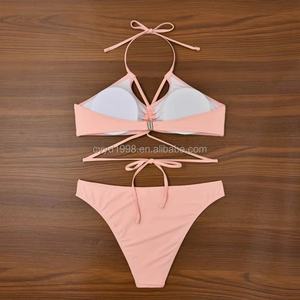 ชุดว่ายน้ำบิกินี่สองชิ้นแบบผูกคอ พิมพ์ลายดอกไม้ สีพื้น ผ่าสูง สำหรับผู้หญิง รุ่น OEM สั่งทำได้ พร้อมลายพิมพ์ใหม่ ชุดชายหาด - Product Image 2