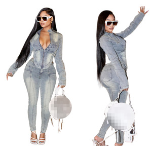 Женский Джинсовый комплект с логотипом - Product Image 1