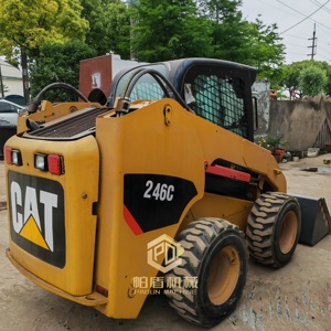 รถตักล้อยาง CAT 246C มือสอง พร้อมอุปกรณ์ขุดดินทั้งสองด้าน เหมาะสำหรับงานก่อสร้าง รถตักล้อยางแบบสกิดสเตียร์ - Product Image 5