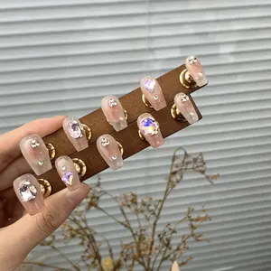 2025 nouvelles idées de produits 10 pièces oeil de chat 3D fleurs diamant court carré Portable bricolage français à la main presse sur les <span class=keywords><strong>ongles</strong></span> pour la fête - Product Image 4