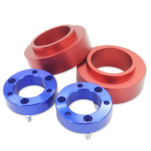 Espaciadores de Brida de Elevación de Suspensión Delantera y Trasera de Dos Pulgadas para Modificación Todoterreno de Camioneta NAVARA P300 OLIVER Modelo 011 - Product Image 1