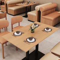 Set di Tavoli e Sedie in Legno Massello Minimalista per Bistrot, Caffetterie, Negozi di Tè, Bar e Snack Bar - Ecologico