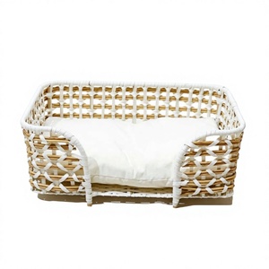 Minimalist Eco-Friendly Plastic Dog Bed <b>Triangle</b> Geometric Pattern Breathable Waterproof Indoor All Spring Modern <b>Cushion</b> - Product Image 2