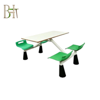 En stock : Ensemble table et chaises intégrées 4 places pour cantine universitaire