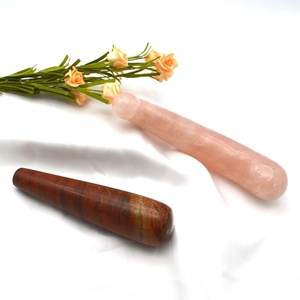 عصا تدليك من الكوارتز الطبيعي، عصا تدليك من حجر اليشب الأحمر، حجر كريستال كبير للشفاء، عصا تدليك يوني كهدية للنساء - Product Image 5