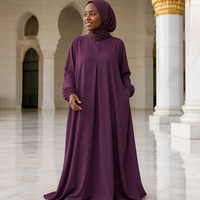 Robe longue ample à col rond, plissée devant, à manches longues, avec poches latérales |   Abaya musulmane quotidienne, tenue islamique décontractée et modeste