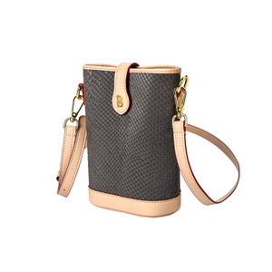 Sac à main seau pour femme, best-seller, à bandoulière unique, haut de gamme, élégant, en cuir PU tissé, imperméable, avec fermeture éclair - Product Image 2