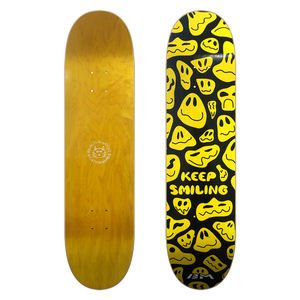 Venta al por Mayor de Patinetas Completas con Tabla 100% Maple - Product Image 3