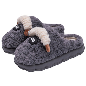 รองเท้าใส่ในบ้านหน้าหนาว พื้นหนาบุขนกำมะหยี่สำหรับคู่รัก ผ้าฝ้ายลายการ์ตูนแกะนุ่มฟู - Product Image 5