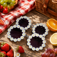 Lunettes de soleil tendance avec décor floral marguerite, monture ronde, verres anti-UV, légères, idéales pour les fêtes et comme accessoire photo