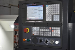 Yamamoto Yamamoto Ck6150-1000 Bibo Factory Tour horizontal à banc plat de haute qualité pour le forgage automatique de pièces de type écrou, à usage moyen - Product Image 5