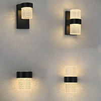 Lampe murale LED solaire carrée étanche IP65 pour décoration de jardin et de cour, vente en gros