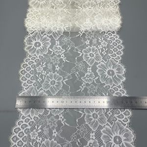 # الأفضل مبيعًا 25 دانتيل فرنسي مرن شبكة صغيرة نمط حيوان خط العنق العشير إكسسوارات للملابس - Product Image 4