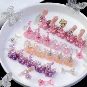 Soporte de Práctica para Uñas Transparentes con Efecto Láser Aurora Serie Mariposa, Soporte para Joyería de Uñas Largas, Lote Qt0825, 5 Piezas - Product Image 1