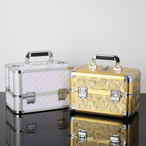 Caja de cosméticos de aluminio de lujo Artista de maquillaje <span class=keywords><strong>profesional</strong></span> <span class=keywords><strong>Manicurista</strong></span> <span class=keywords><strong>Maleta</strong></span> Organizador de cosméticos de viaje Estuche de tren de maquillaje blanco - Product Image 4