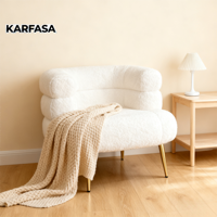 Chaise de loisir nordique moderne en tissu avec pieds en métal doré pour appartement, salon, chambre à coucher, hôtel. Production OEM disponible.